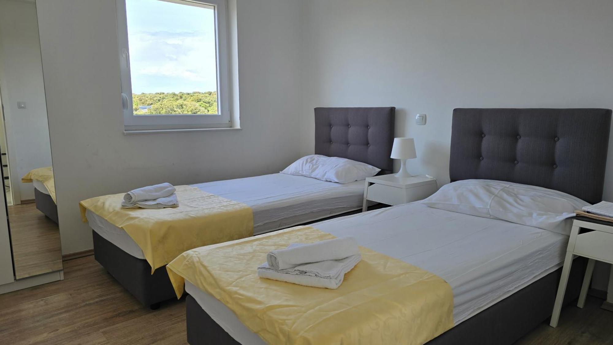 Apartments Giovanni Mandre Ngoại thất bức ảnh
