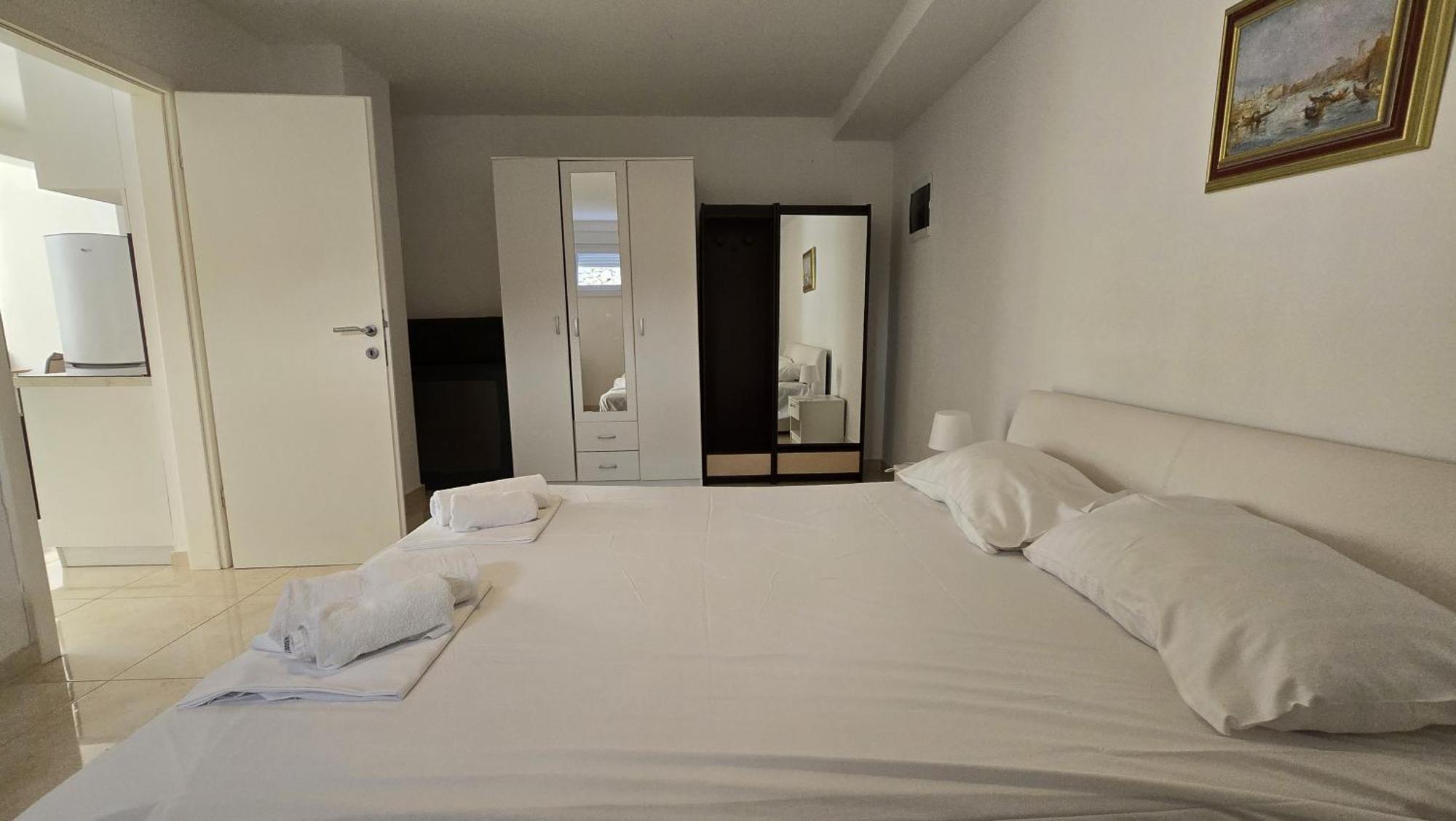 Apartments Giovanni Mandre Phòng bức ảnh